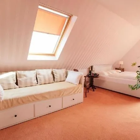 Апартаменты Ferienwohnung De Luxe *