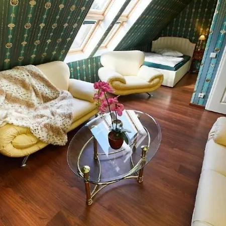 Ferienwohnung De Luxe *
