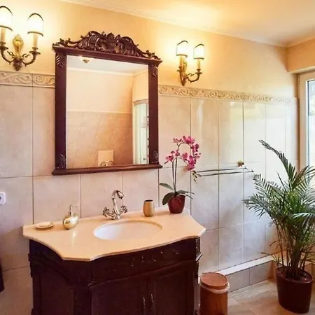 Апартаменты Ferienwohnung De Luxe